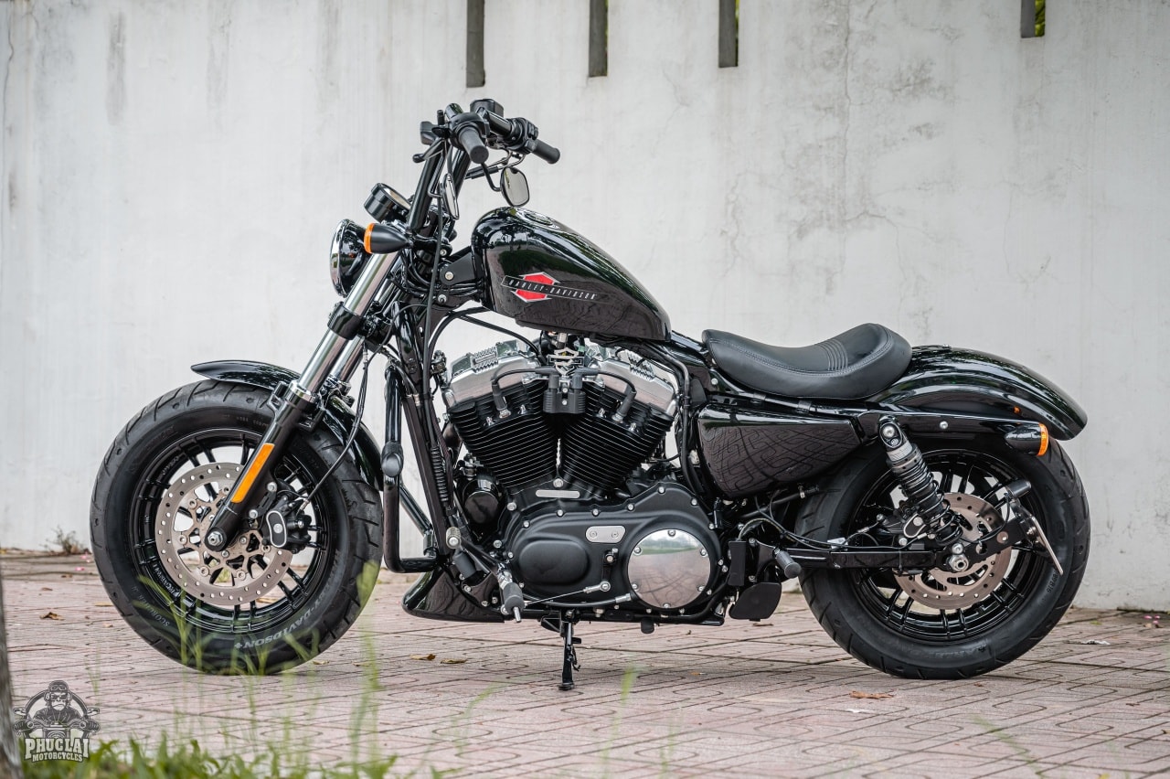 harley davidson 48 2 seater